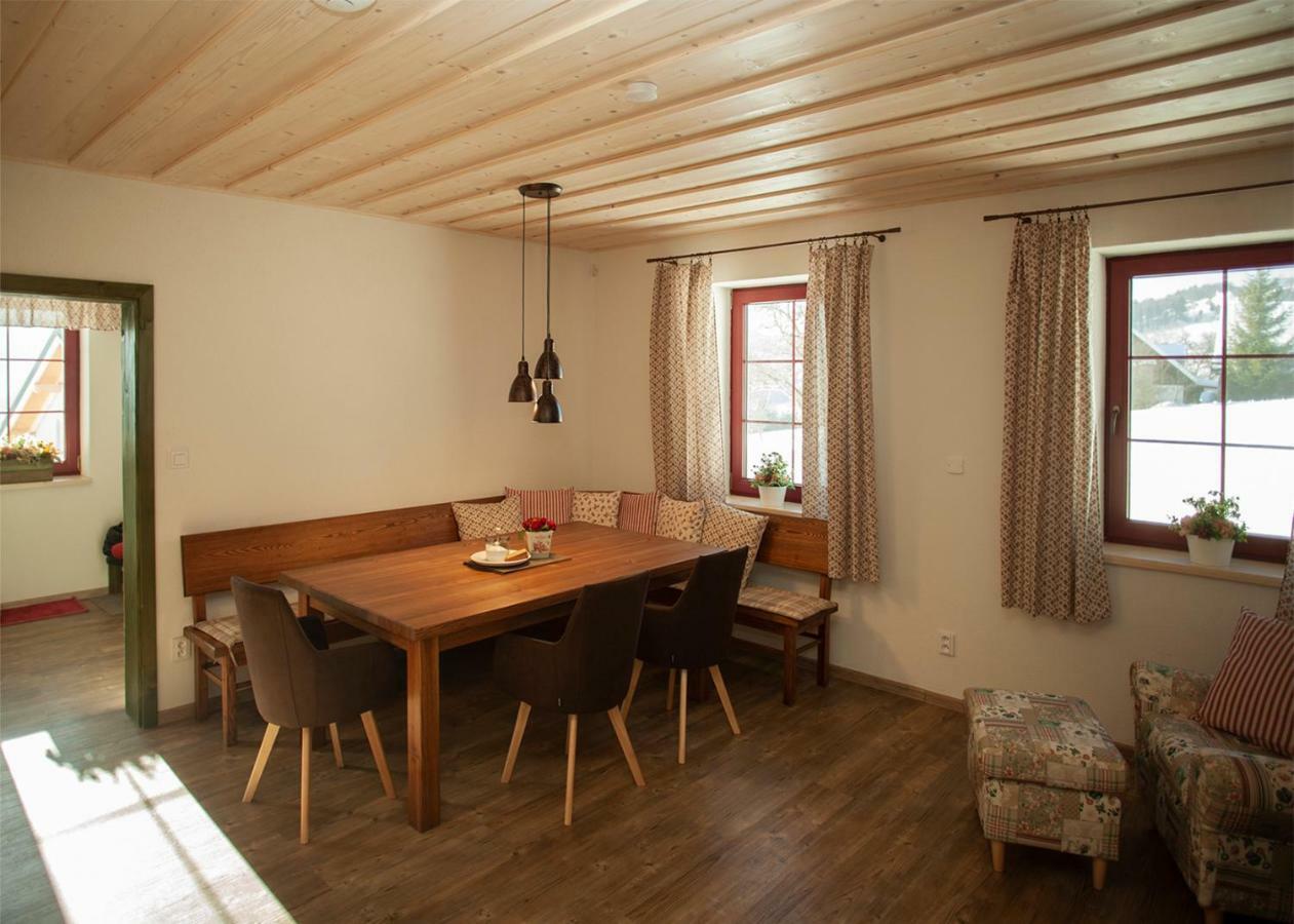 Apartmany Fiserka ロキトニツェ・ナト・イゼロウ エクステリア 写真
